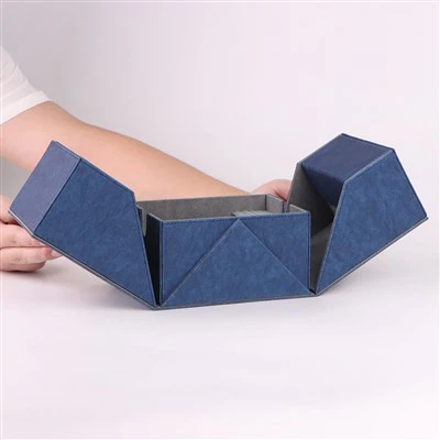 Magnetic Closure Leather Trading Case
